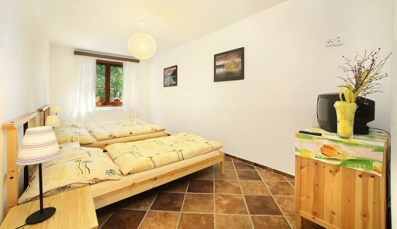 Pension ADAM Horní Planá - Pokoj č. 3 - Apartmán s kuchyňkou